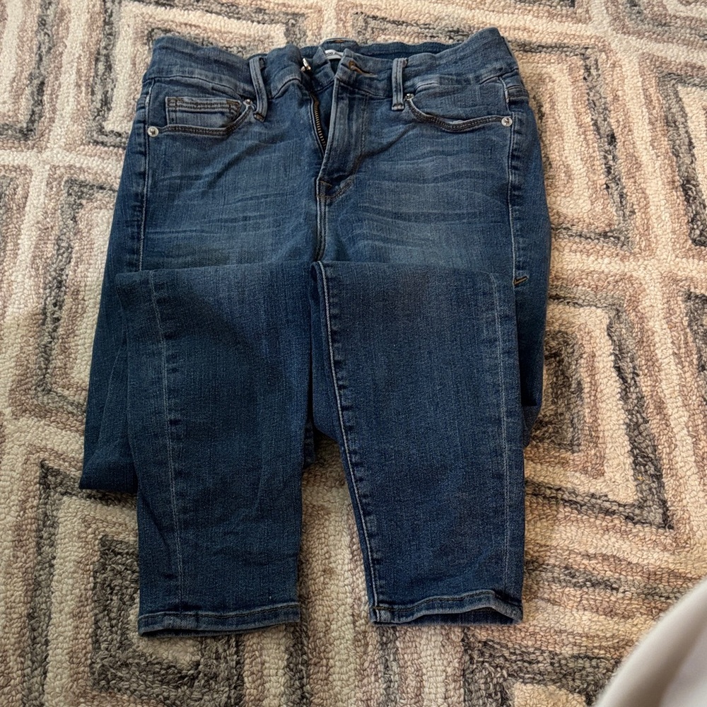 Good American Classic Blue Jeans
